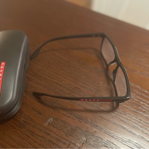 PRADA LINEA ROSSA (READING GLASSES)
PS 02QV - Picture 10 of 12
